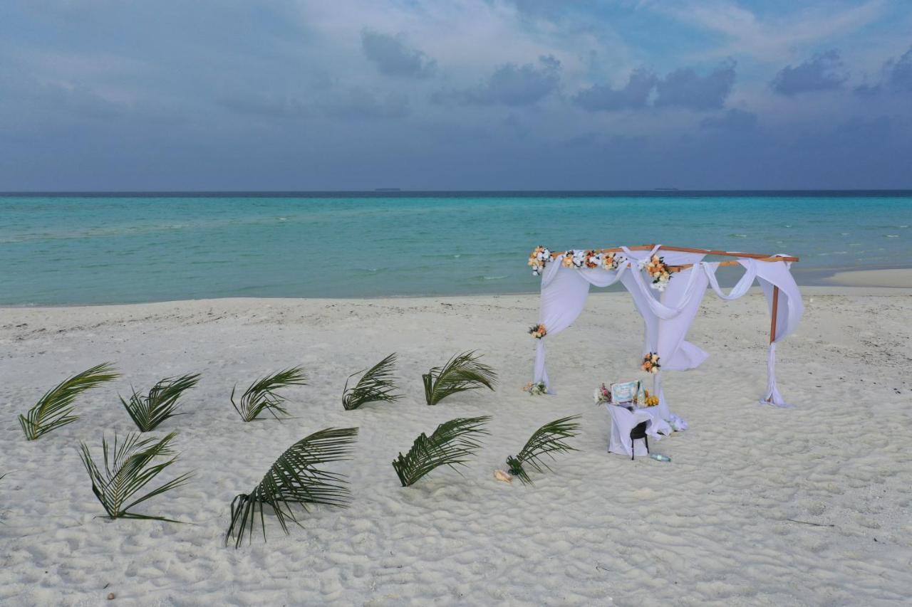 Blue Wave Hotel Maldives- Same Sea, Same Sand Same Sun Like Resorts Kudahuvadhoo Exterior photo